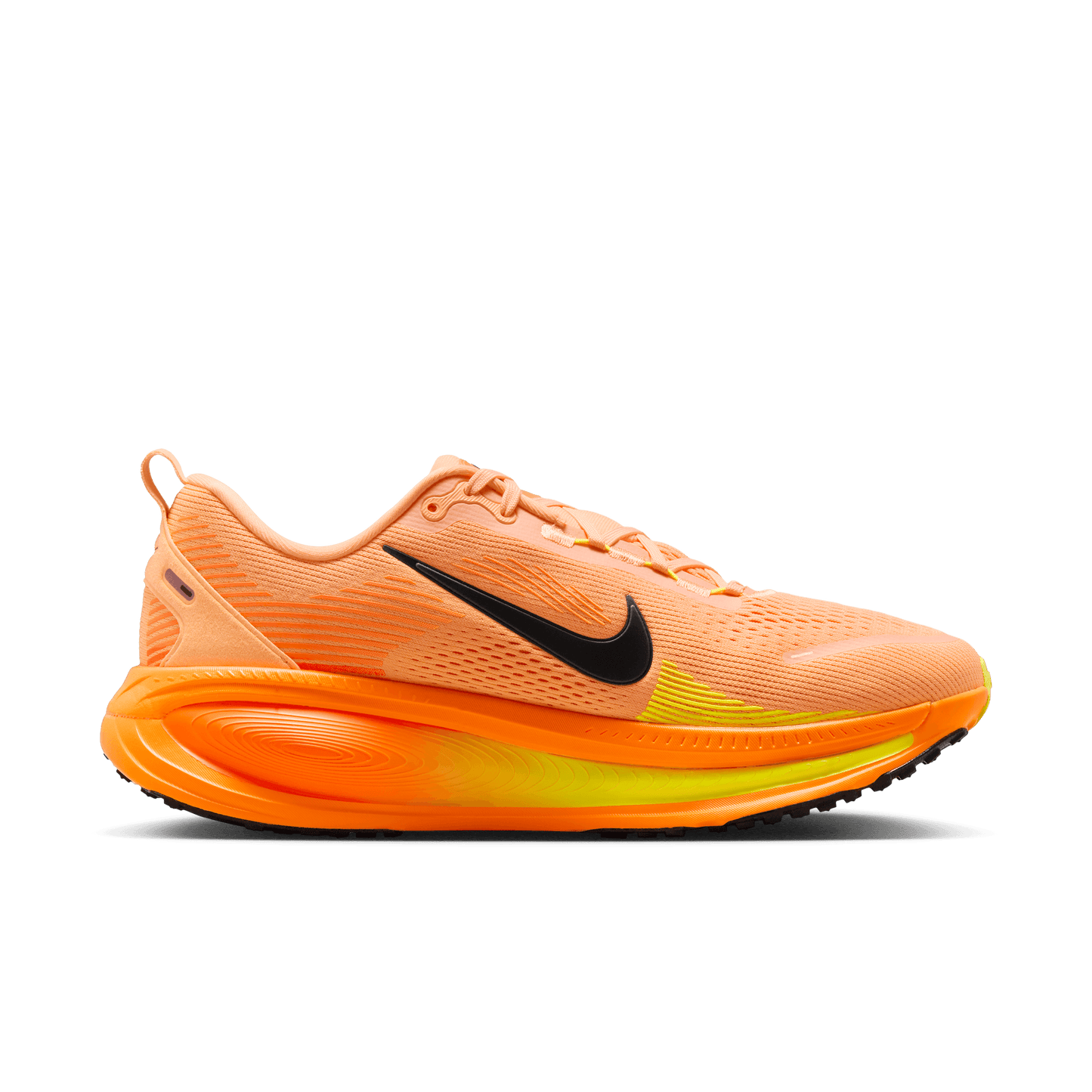 NIKE VOMERO 18 (ORANGE CHALK)