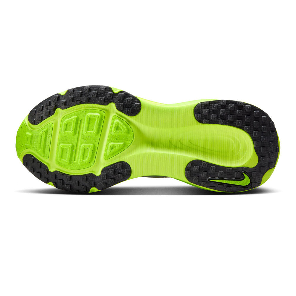 NIKE VOMERO 18 (NEON GREEN)