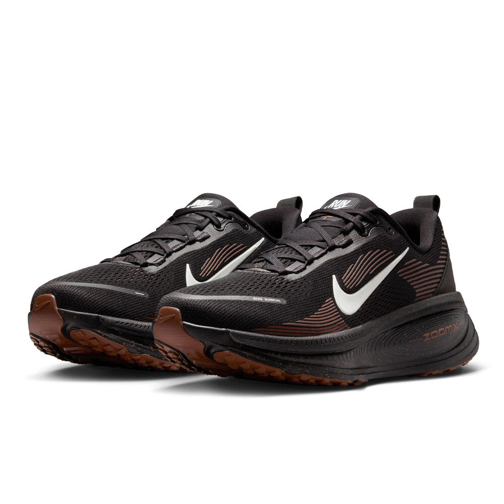 NIKE VOMERO 18 (IRON STONE)