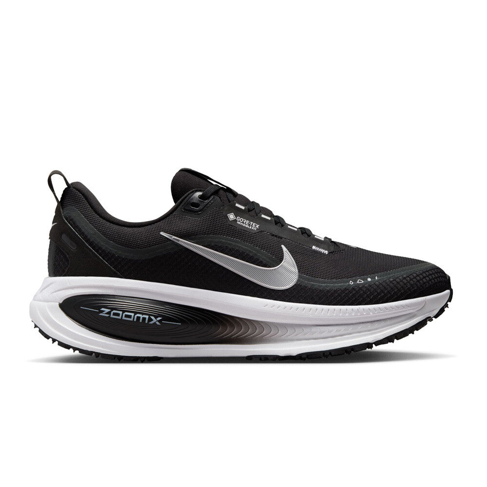 NIKE VOMERO 18 (BLACK-WHITE)