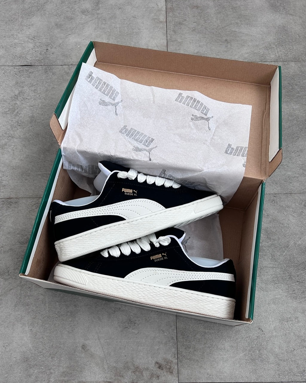PUMA SUEDE XL (BLACK)